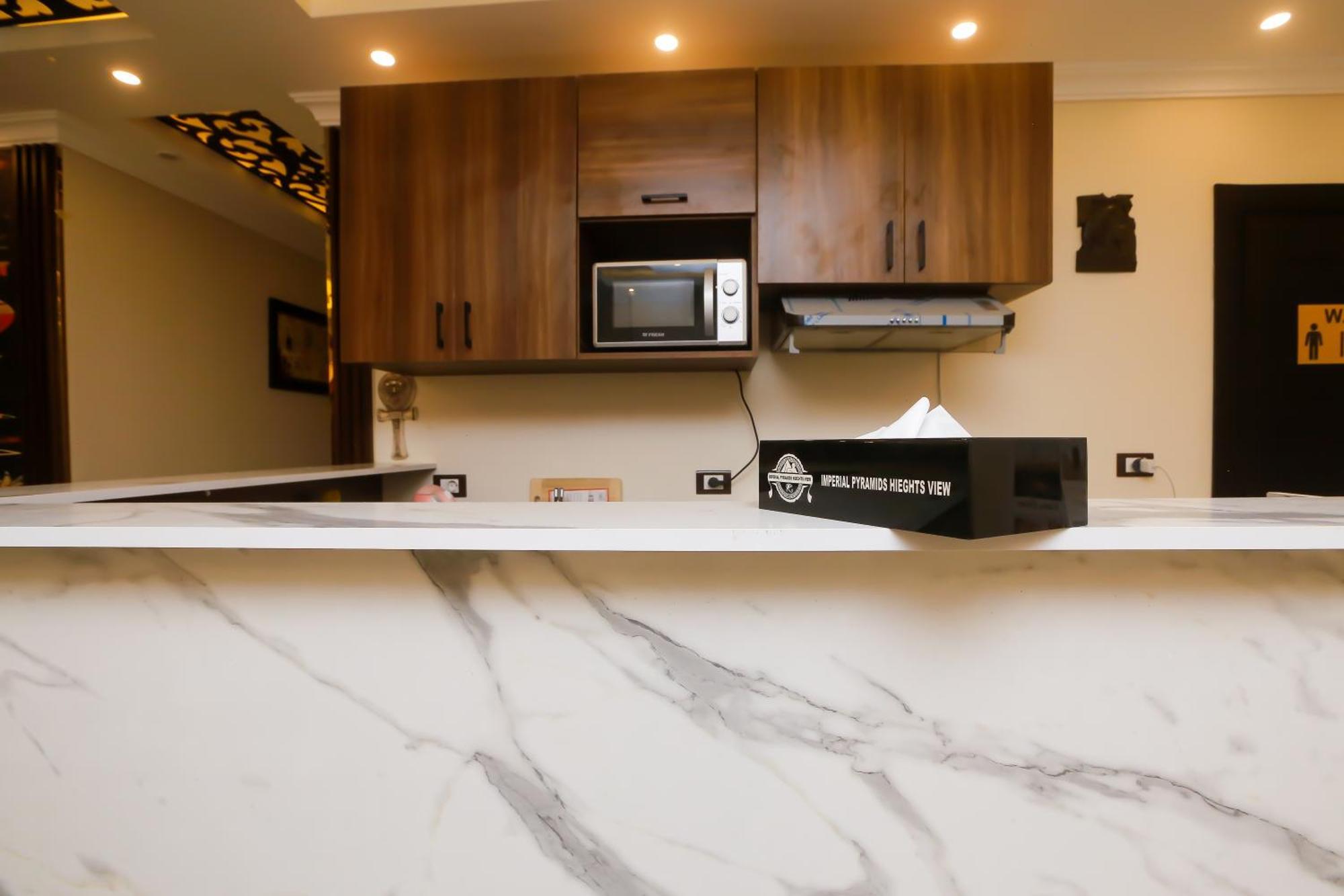 Bed and Breakfast Imperial Pyramids Heights View Nazlet el-Sîsi Exterior foto